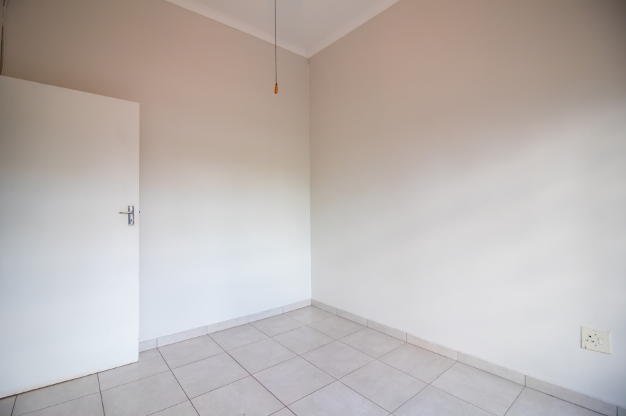 3 Bedroom Property for Sale in Geelhoutpark North West